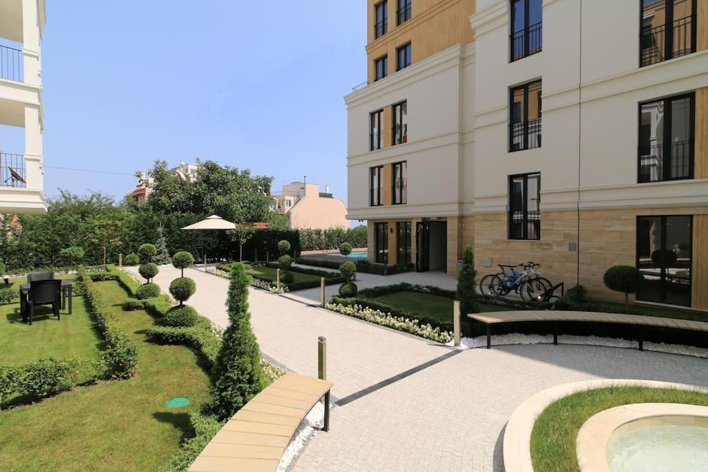 Apartment In Evargreen Complex With Terrace Варна Экстерьер фото